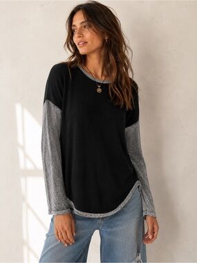 NWT Smartwool Merino Wool Colorblock Knit Sweater Black Gray Size Small